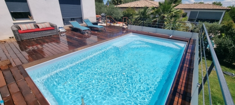 Suite de la pose de notre terrasse en bois en Itauba Sur la commune de Saint-Bauzille-de-Montmel , Saint-Clément-de-Rivière, RJ Aménagements Extérieurs