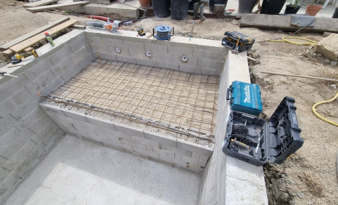 Piscine en béton, Saint-Clément-de-Rivière, RJ Aménagements Extérieurs