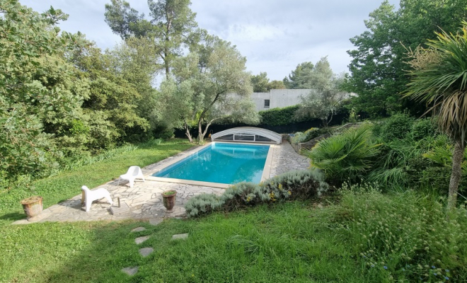 Piscine à coque, Saint-Clément-de-Rivière, RJ Aménagements Extérieurs