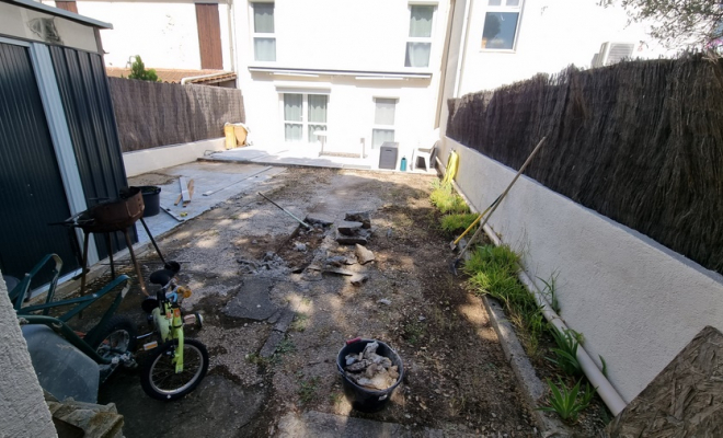 Terrasse en béton, Saint-Clément-de-Rivière, RJ Aménagements Extérieurs