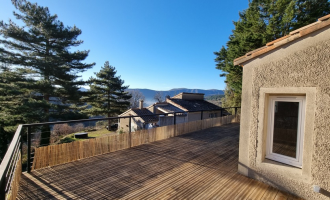 Terrasse sur pilotis, Saint-Clément-de-Rivière, RJ Aménagements Extérieurs