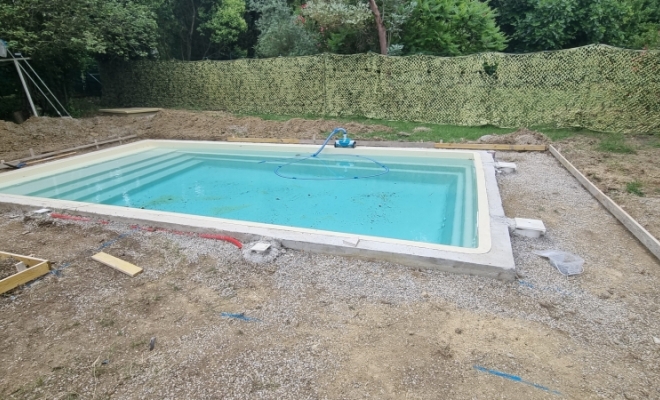 Démolition et Terrassement d'une vieille terrasse sur Saint-Jean-de-Cornies, Saint-Clément-de-Rivière, RJ Aménagements Extérieurs