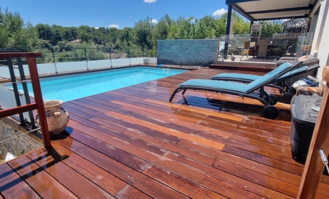 Suite de la pose de notre terrasse en bois en Itauba Sur la commune de Saint-Bauzille-de-Montmel , Saint-Clément-de-Rivière, RJ Aménagements Extérieurs